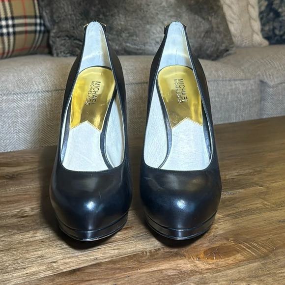 5” MK Michael Kors Designer Black Leather Hamilton 5” Pump Heels Shoes WMN 10M - Picture 3 of 16